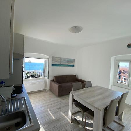 Casa Al Mare Appartement Varazze Buitenkant foto