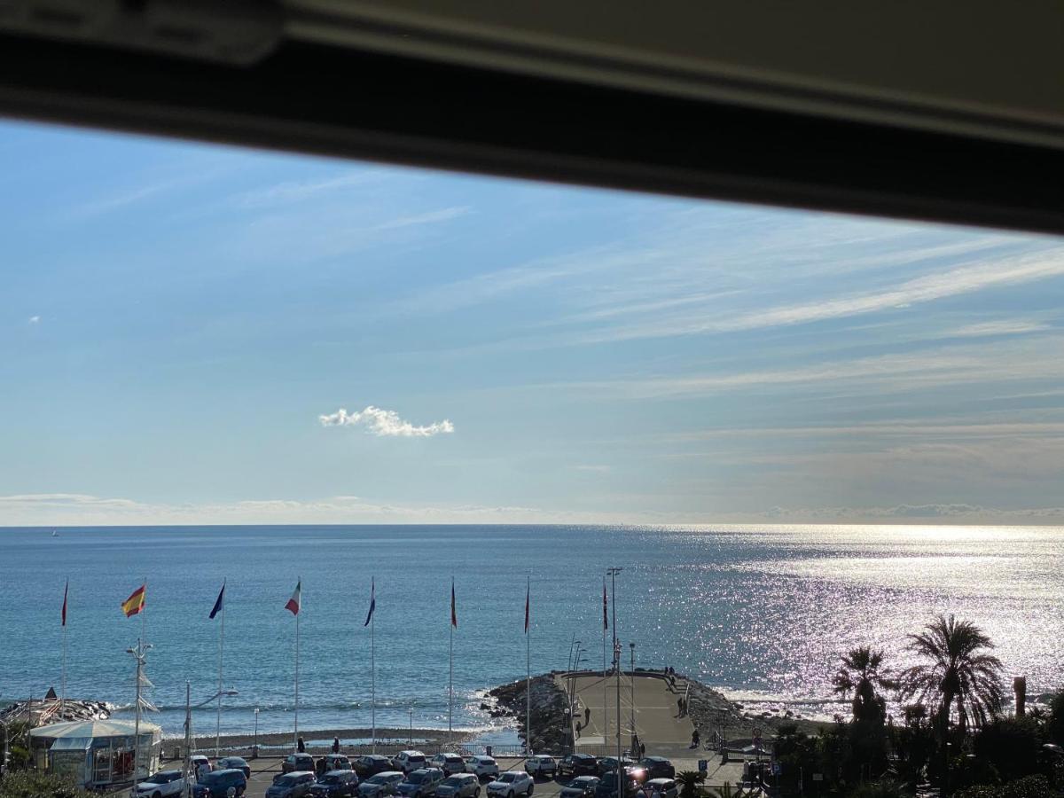 Casa Al Mare Appartement Varazze Buitenkant foto